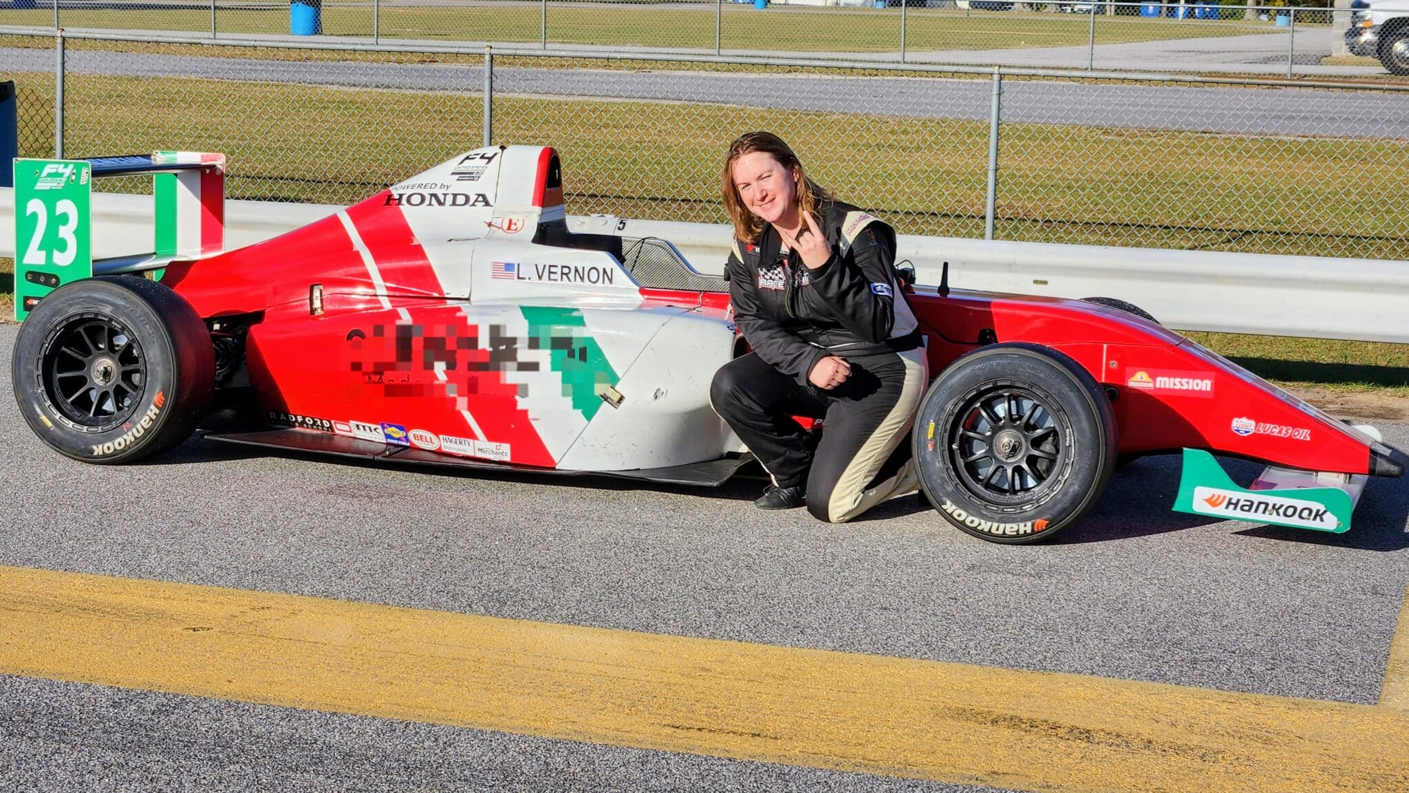 9c4e74ea-ad0a-4b68-bfb3-